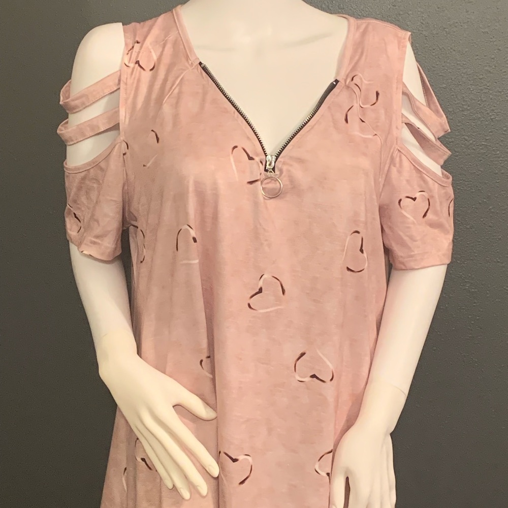SHEIN Pink Cutout Shoulder Rose Colored Flirty Top Size 2X